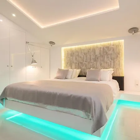 Villa Luxury Cavo Mare Meltemi With Private Pool&jacuzzi